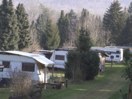 Campingplatz, Lukas Hampel
