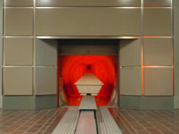 Krematorium, Foto von Emily Buch