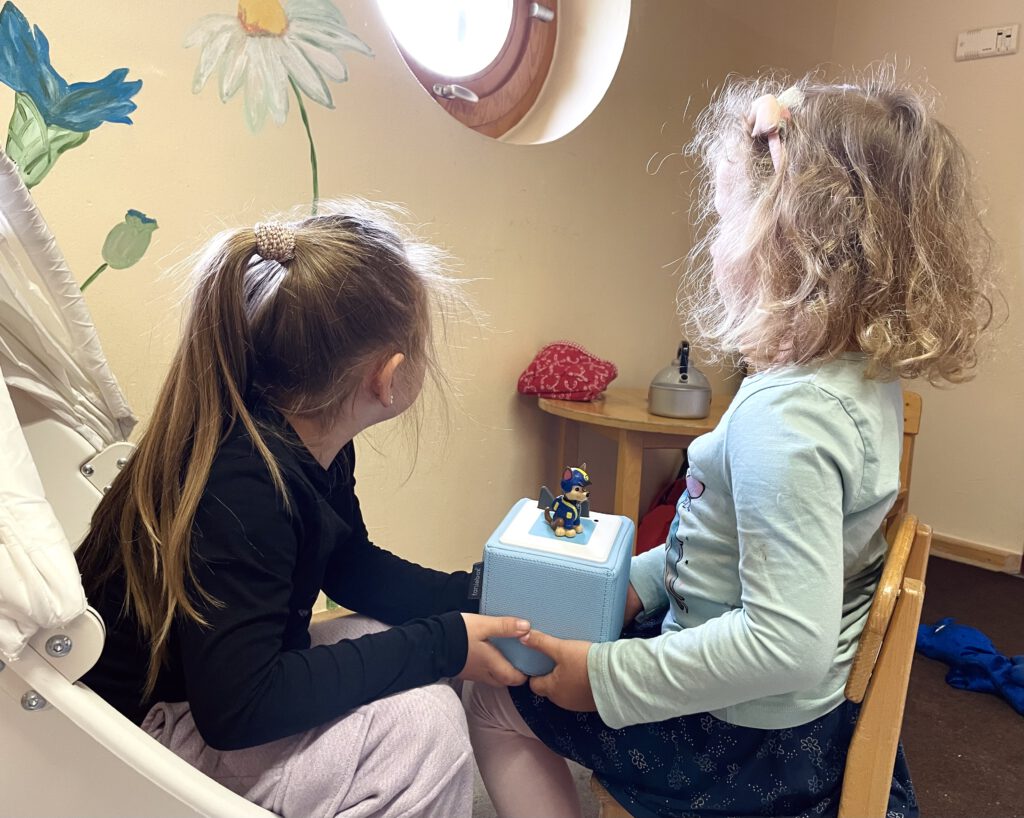 Kinder beim Spielen, Jula Bruns