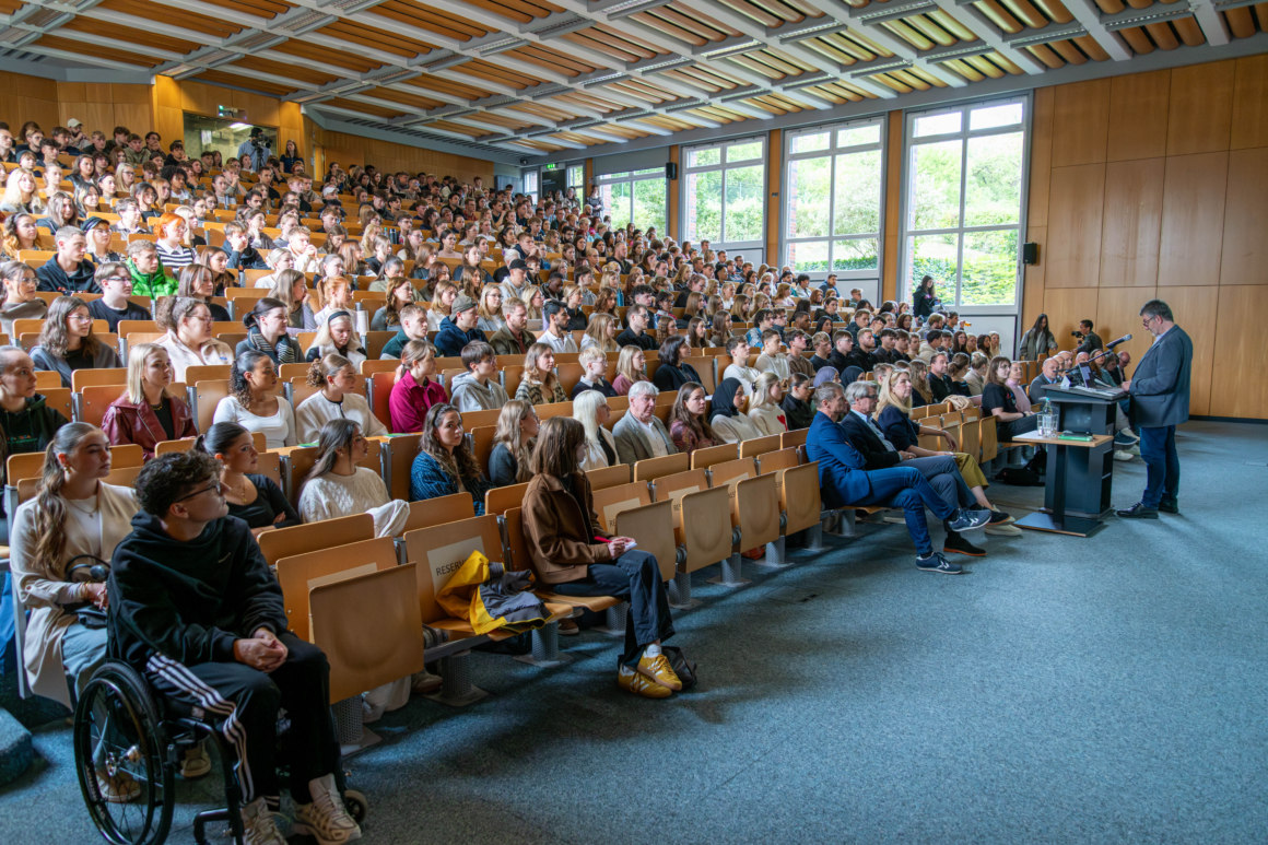 Erstsemesterbegrüßung, Foto von Tonio Vakalopoulos