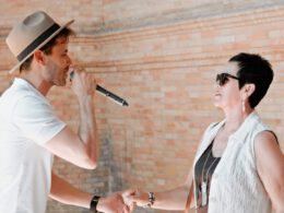 Matteo Böcker, Aerol - singend