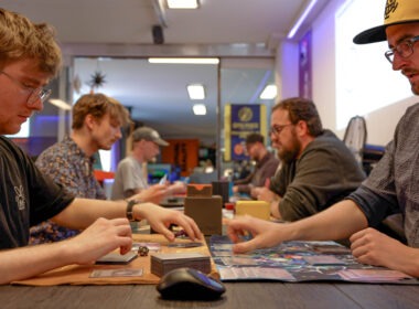 Card Game Turnier, Foto von Leon Butkewitsch