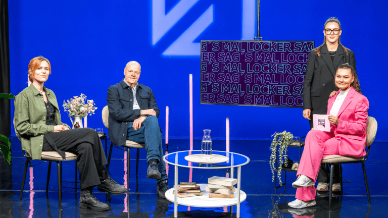 Hans-Günter Gerhold, Alicia Hartenbach, Milena Daniel und Elisa Salvadori, Foto von Tonio Vakalopoulos