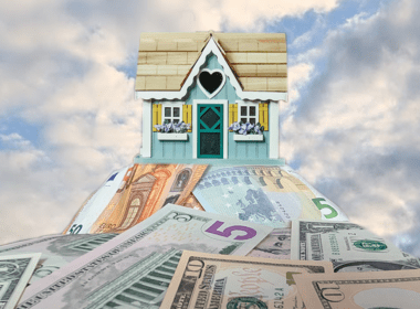 Haus mit Geld, Foto von Sascha Reymann