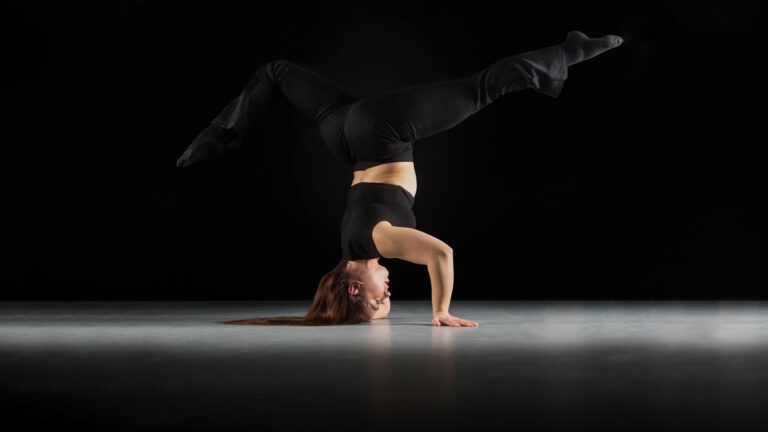 Kim Biskat beim Tanzen, Foto von Amelie Borchers