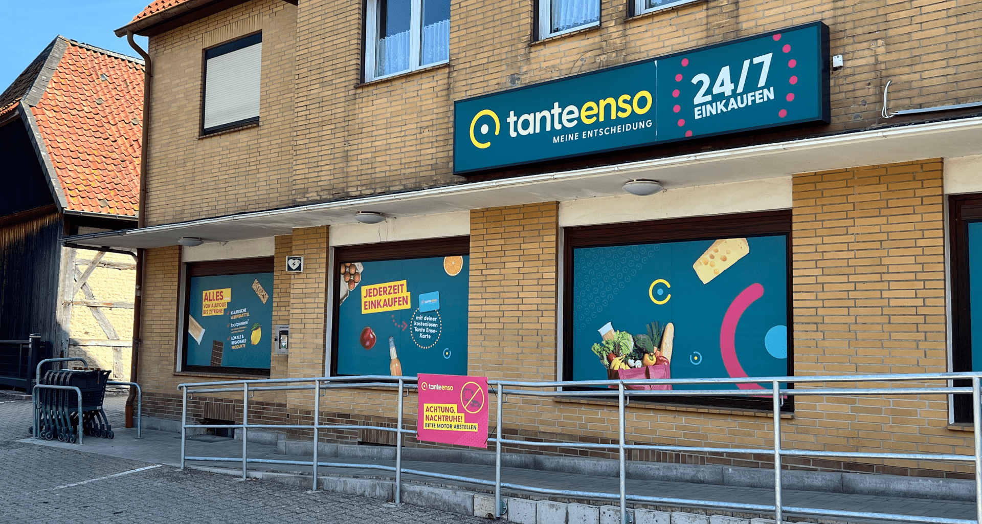 Titelbild: Tante Enso Laden in Nettlingen, Foto von Emily Kamin